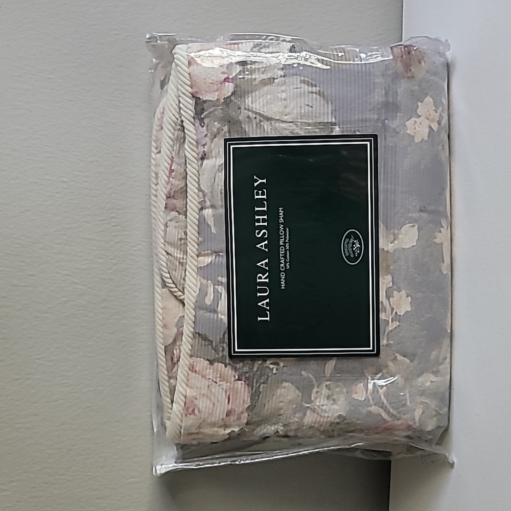 Laura Ashley handcrafted pillow sham King size Vintage New